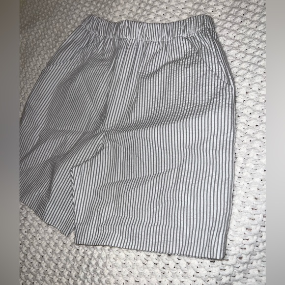 Seersucker shorts - Picture 2 of 4